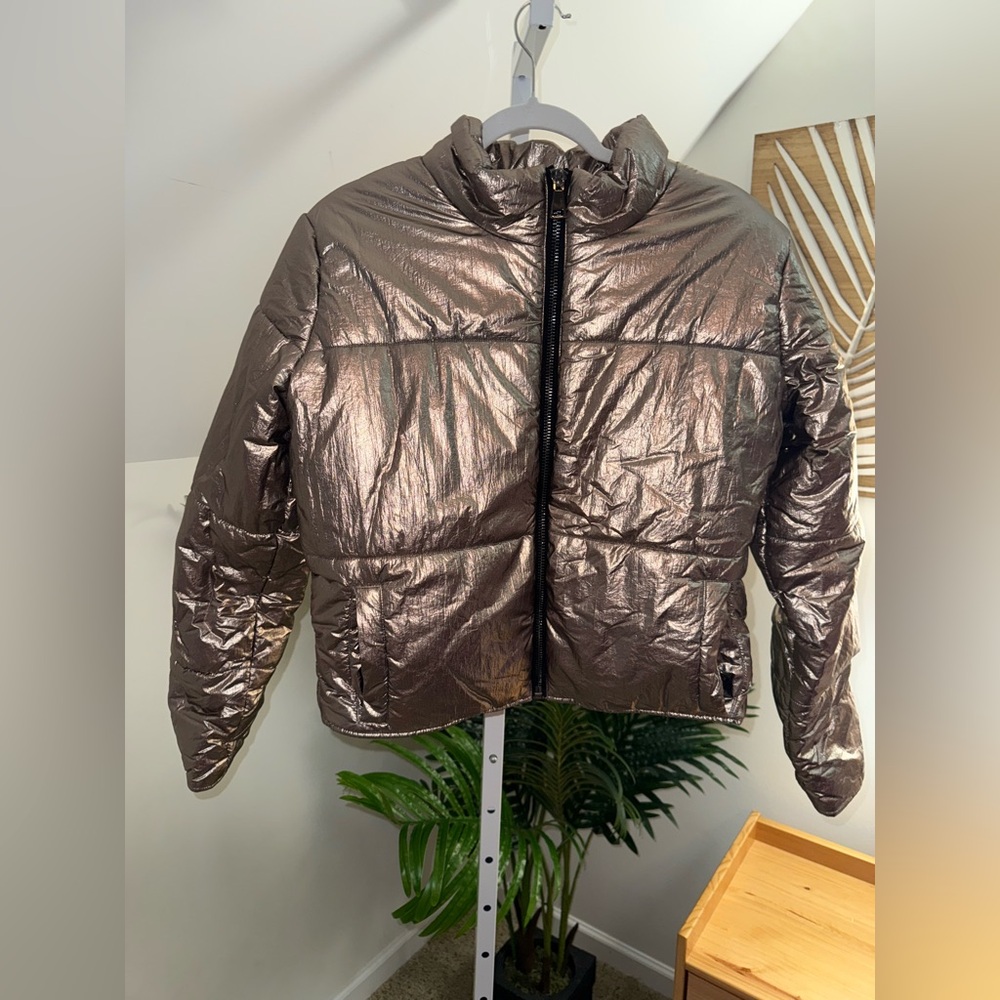 David Lerner Bella Metallic Crop Puffer Jacket Sz large - Picture 3 of 4